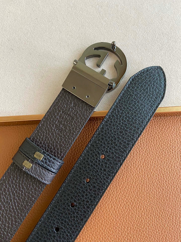 スーパーコピーグッチベルト細部ディテール